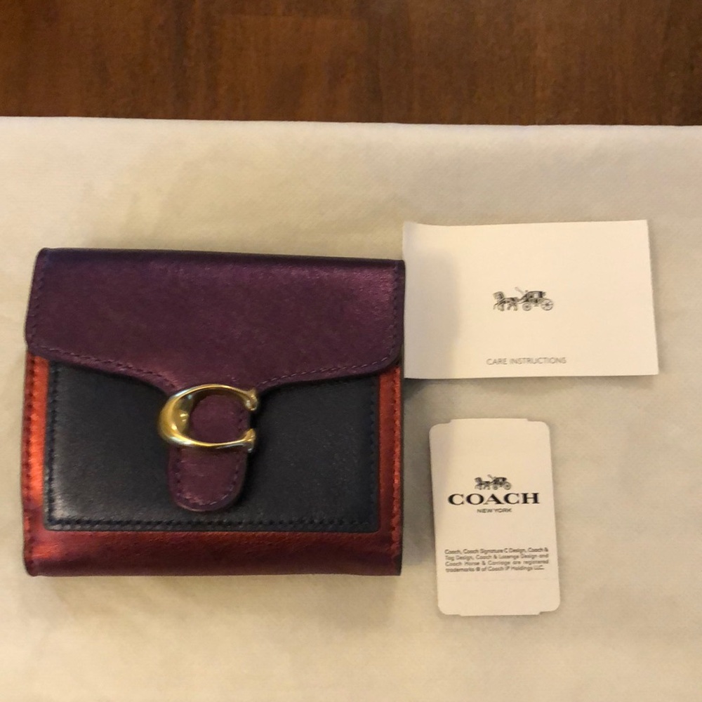 NWOT  Genuine Coach Wallet